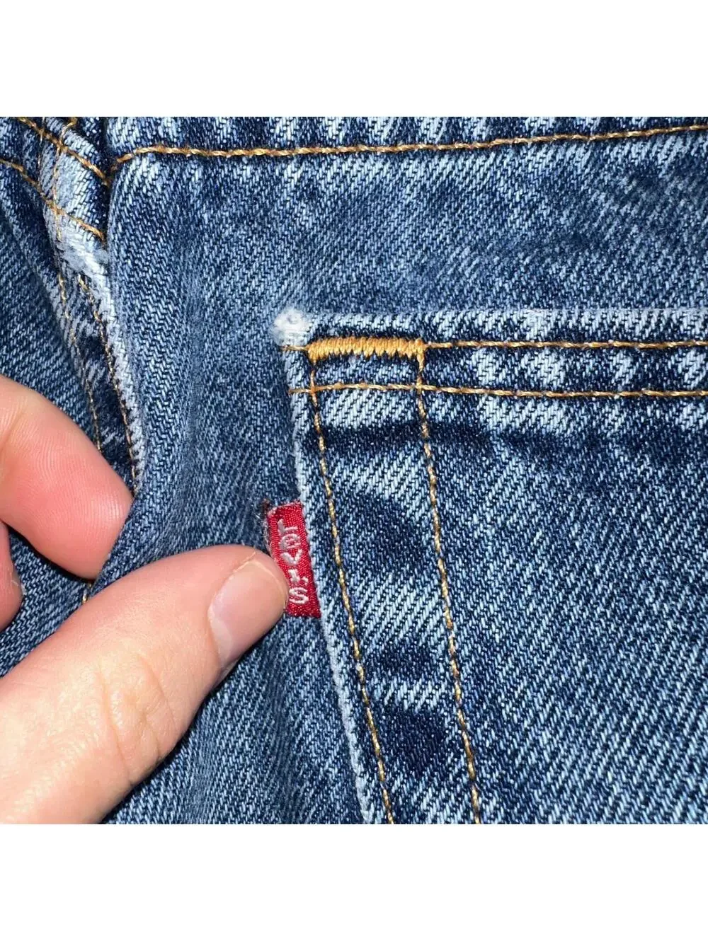 Levis 550 Vintage 90s USA Red Tab Relaxed USA Blue Med Wash Jeans 32x32 Ac 31x30